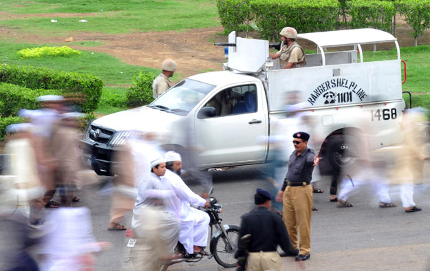 مظاهر عيد الفطر المبارك لعام 2013  فى العالم 