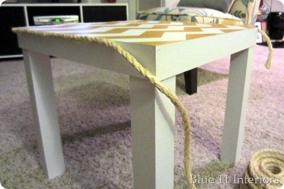 table with rope 1