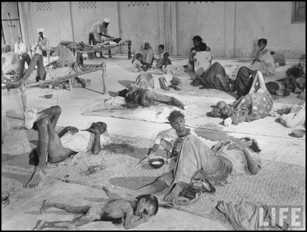 Moslem refugee cholera patients at West Punjab's Infectious Disease Hospital upon their arrival from Delhi_October 1947