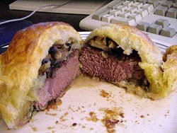 beef-wellington_w725_h544 beef-wellington_w725_h544