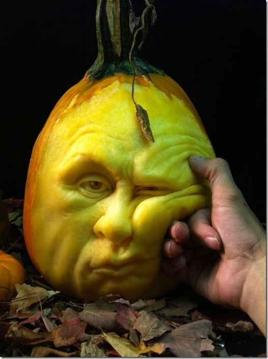 awesome pumpkin carving 21