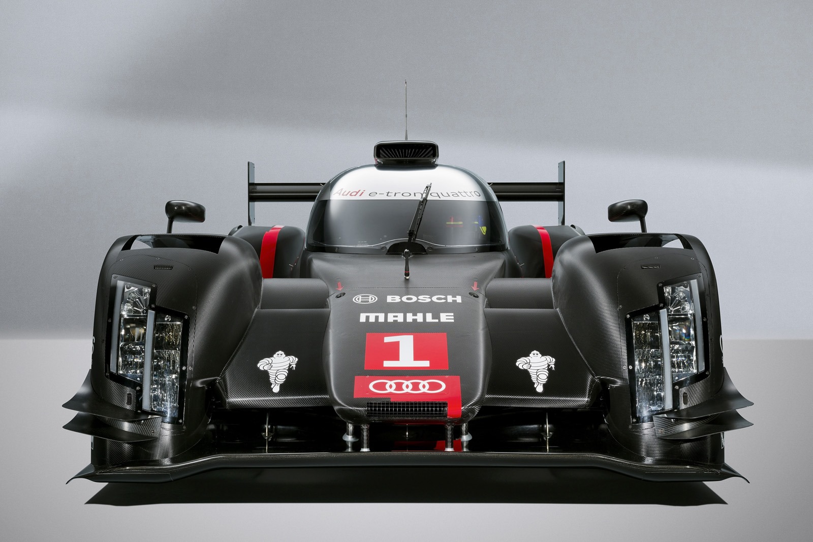 [2014-Audi-R18-e-tron-quattro-4%255B3%255D.jpg]