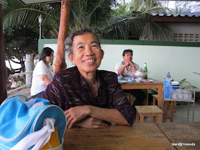 พู่กันเที่ยวหาดบ้านกรูดในวันแม่วันที่ 1