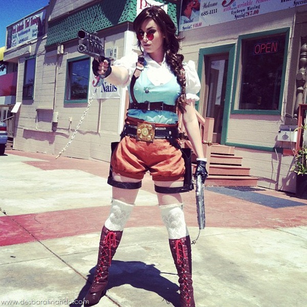 lara-croft-steampunk-cosplay-desbaratinando (4) lara-croft-steampunk-cosplay-desbaratinando (4)