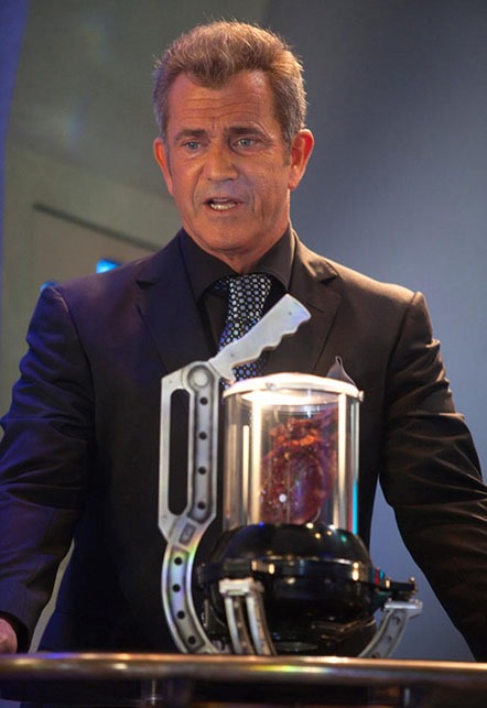 Mel Gibson Proves He Has a Heart in New Machete Kills Photos 01 Mel Gibson Proves He Has a Heart in New Machete Kills Photos 01