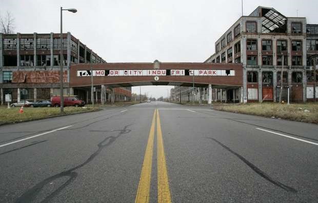 [packard%2520plant%255B11%255D.jpg]