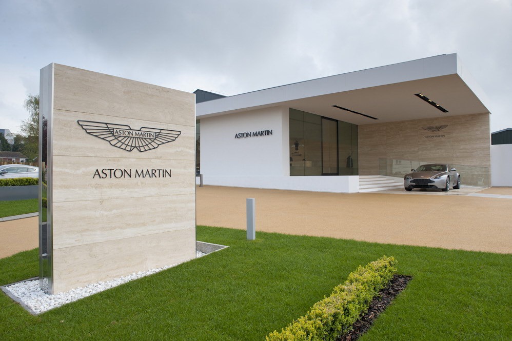 [Aston-Martin-01%255B4%255D.jpg]