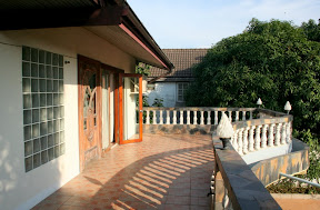 Balconya