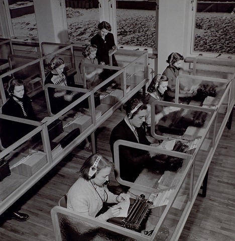 [Preparing%2520telegrams%255B7%255D.jpg]
