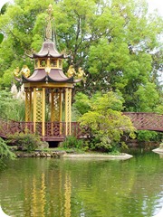 Villa_Durazzo-Pallavicini_-_Chinese_pagoda