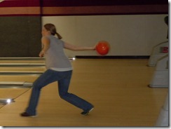 Pregnant and bowling (6)