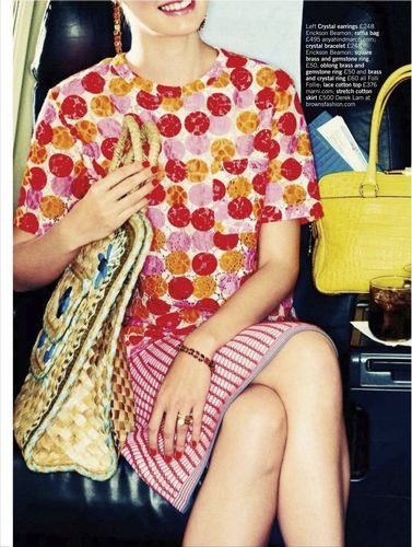 mar12-glamour uk-come fly with glamour (6)