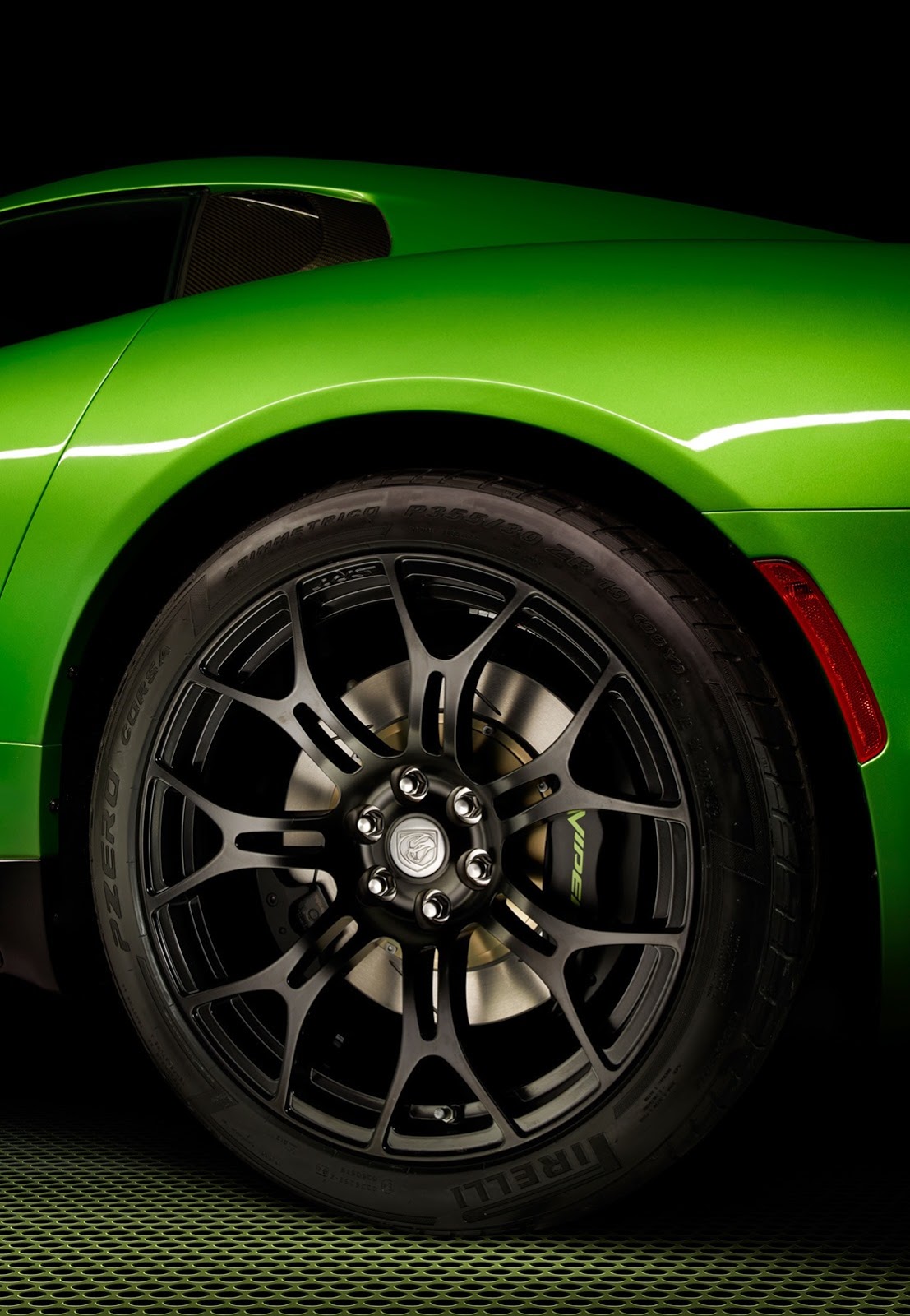 [SRT-Viper-Stryker-6NAIAS%255B6%255D.jpg]