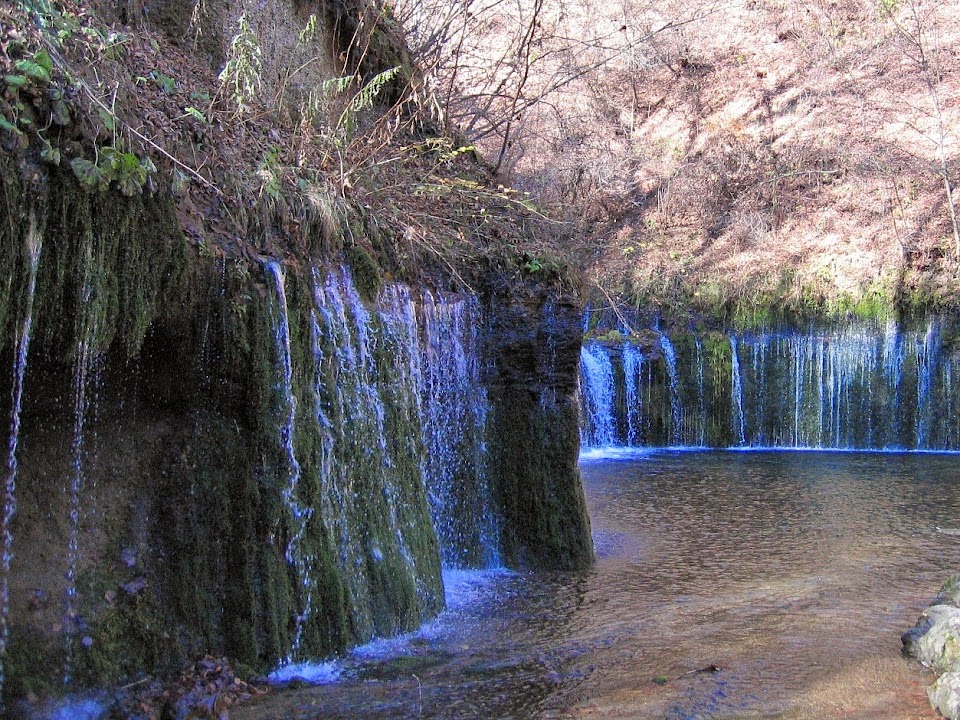 白糸の滝