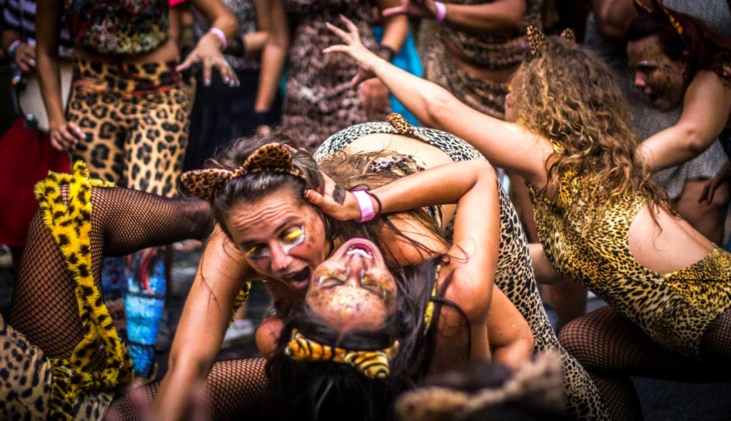 [oncinhas%25203%255B5%255D.jpg]