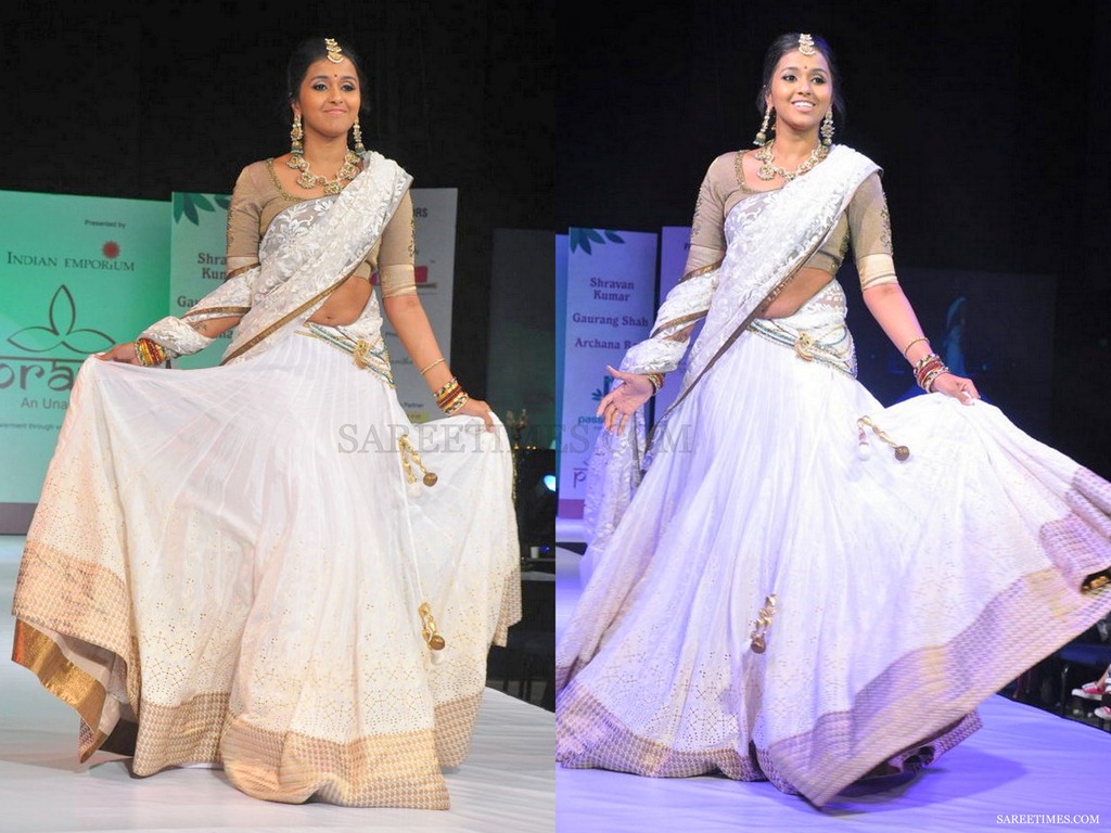 [Smitha_White_Half_Saree%255B4%255D.jpg]