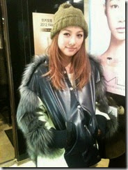 43220-lee-hyori-wears-faux-fur-to-show-her-love-for-animals 43220-lee-hyori-wears-faux-fur-to-show-her-love-for-animals