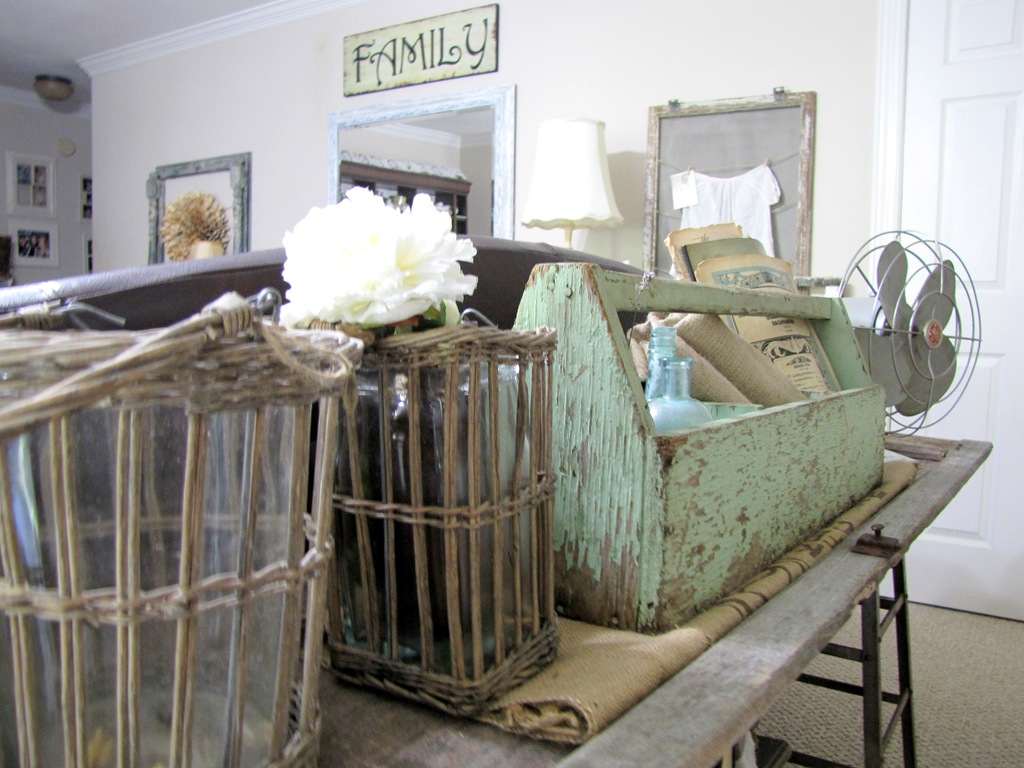 [sofa-table-46.jpg]