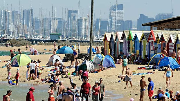Melbourne residents escape the record heat on the beach, 11 March 2013. Photo: Sydney Morning Herald