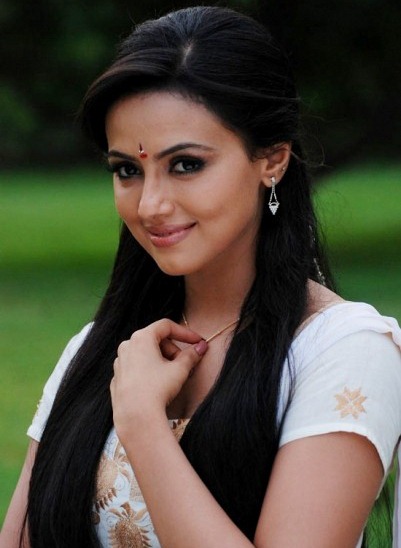 [sana-khan%255B3%255D.jpg]