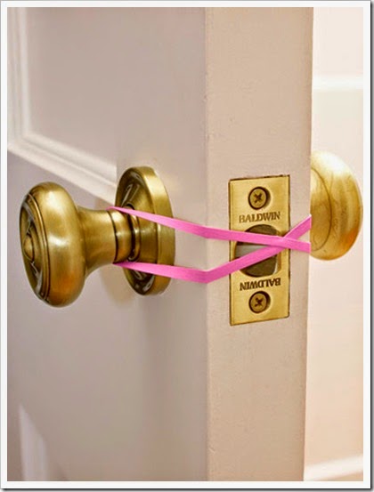 rubber band door