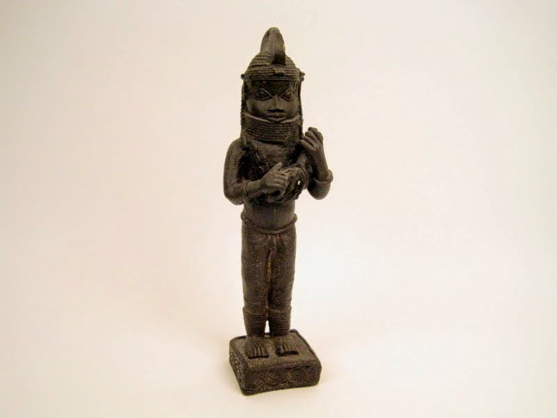 Benin Court Attendant MMA Statue