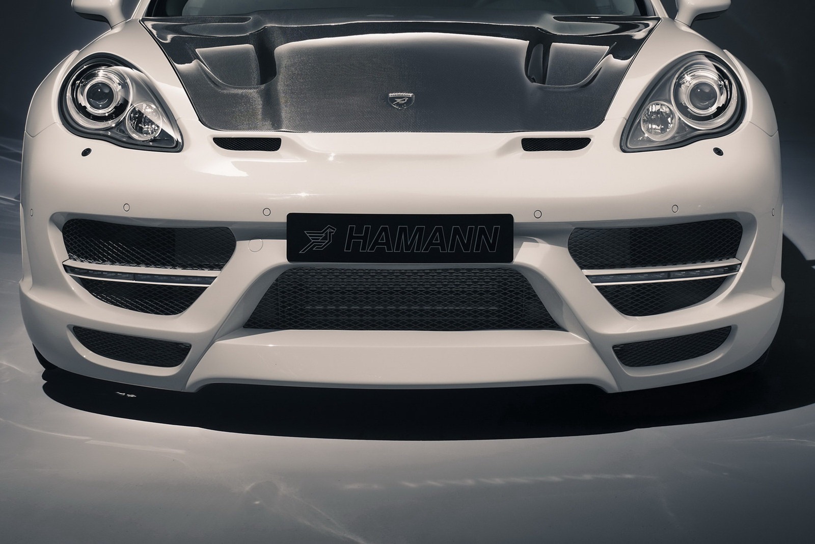 [Hamann-Porsche-Panamera-Cyrano-7%255B2%255D.jpg]