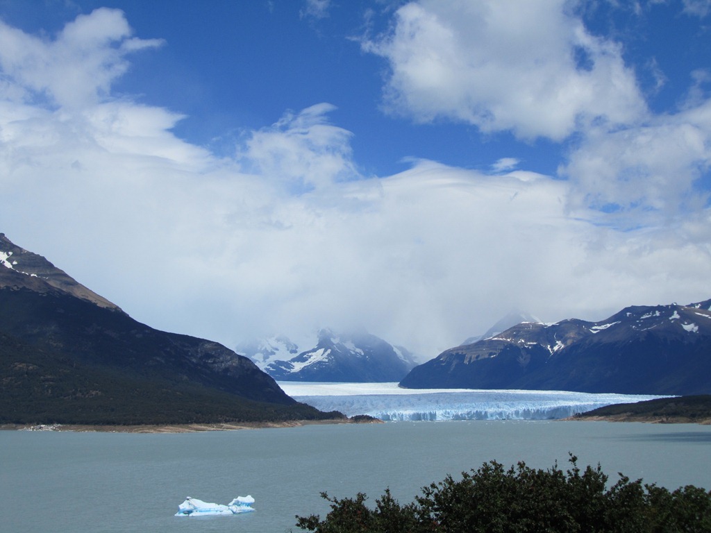 [2012_01_01-Glaciar-Perito-Moreno---A%255B4%255D.jpg]