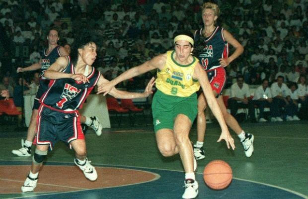 [t_87690_paula-e-a-jogadora-com-maior-numero-de-jogos-disputados-com-a-camisa-da-selecao-brasileira%255B3%255D.jpg]