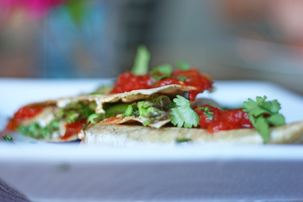 [asparagus-quesadilla1%255B6%255D.jpg]