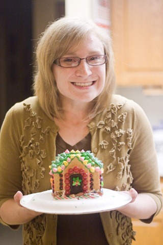 12 26 12_jenny's gingerbread house