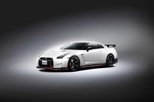 Nissan-GT-R-Nismo-1 Nissan-GT-R-Nismo-1
