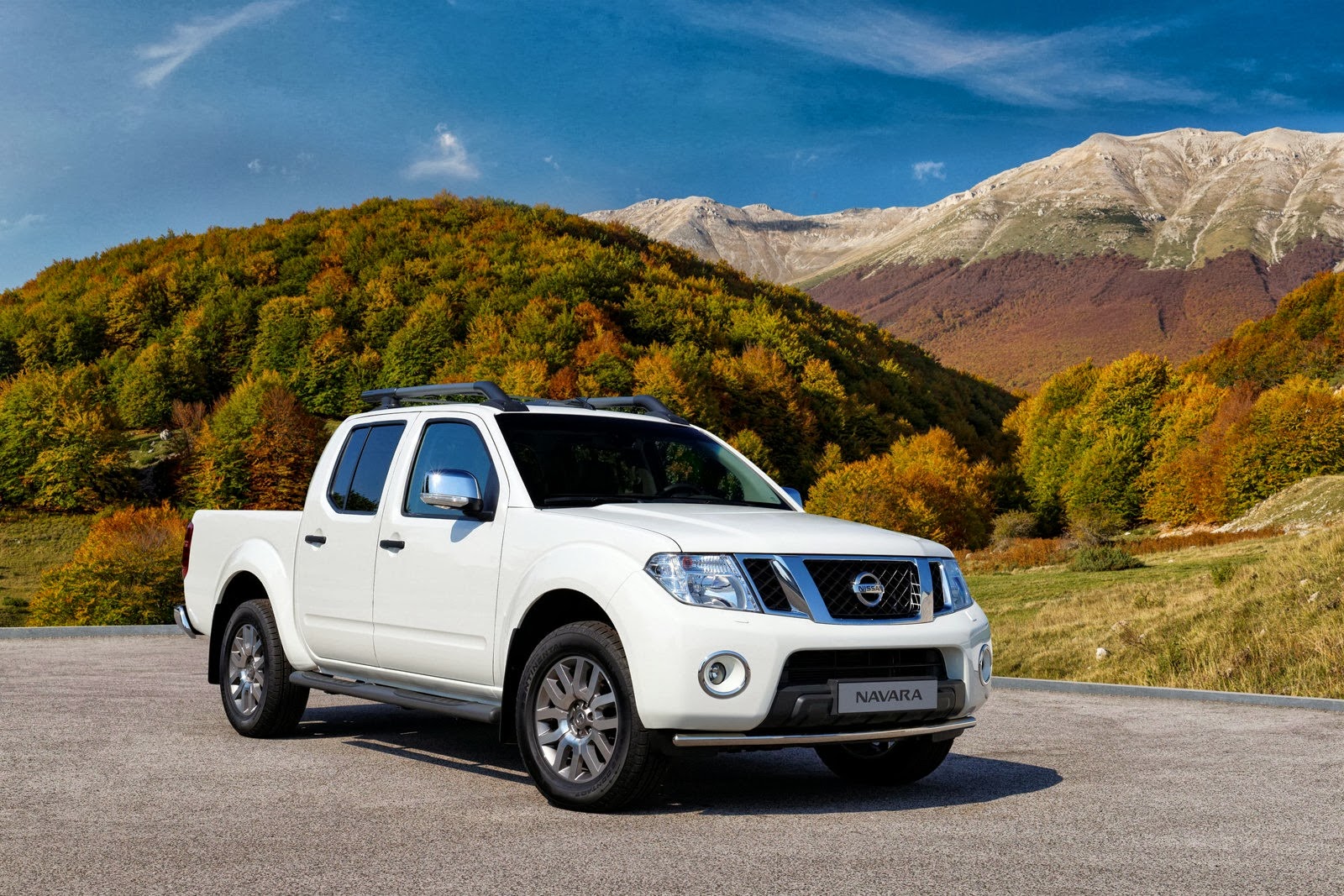 [Nissan-Navara-LE-SV-1%255B2%255D.jpg]