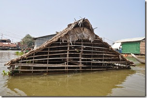 Cambodia Kampong Chhnang floating village 131025_0174