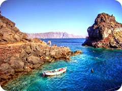 Santorini as top honeymoon in Europe