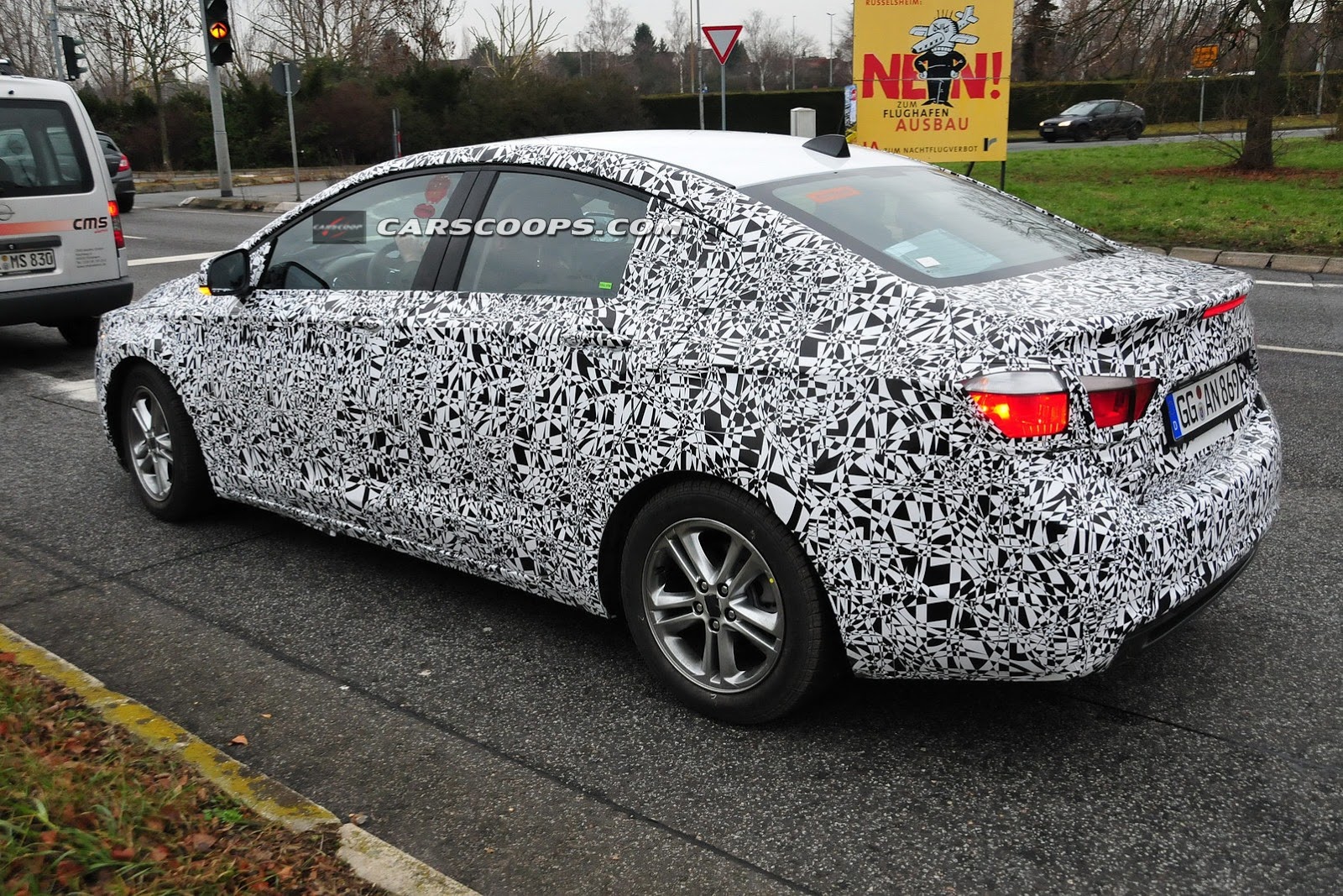 [2016-Chevrolet-Cruze-Sedan-Carscoops4%255B3%255D.jpg]