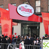 TheBuzzGrandOpeningInBoroParkMarch182012YoelGoldstein