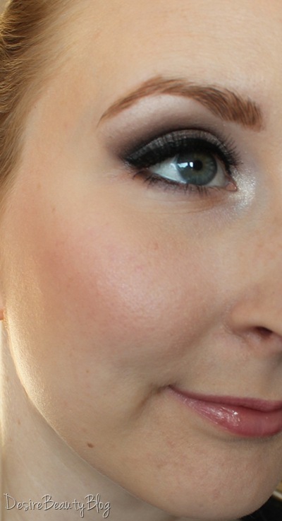 Desire Beauty Blog: Tutorial: Bronze Smokey Eyes in 5 Minuten