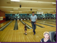 bowling aquarium 002 - Copy bowling aquarium 002 - Copy