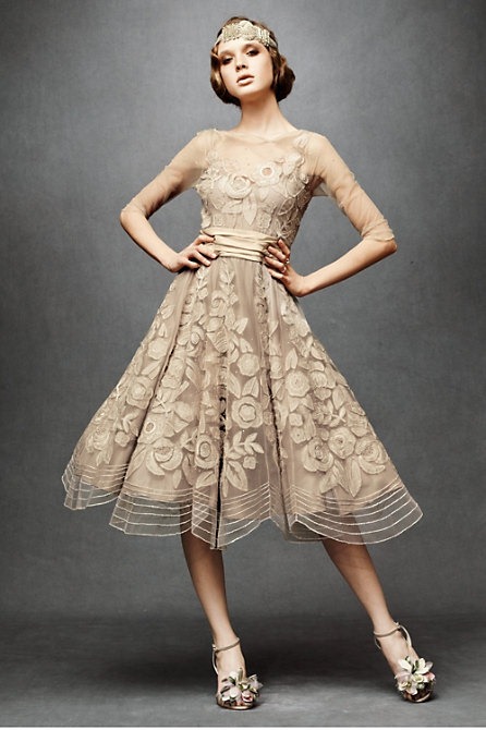 [wedding-dress19898402_015_b6.jpg]