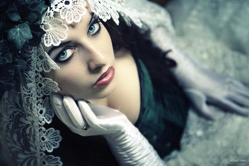 Faraway, Gothic Girls