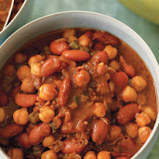 Vegetarian Chili with Chocolate