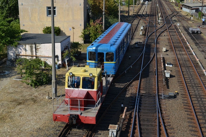 Метро_Дарница_5.jpg