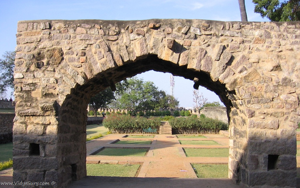 [Vidya%2520Sury%25201%255B8%255D.jpg]