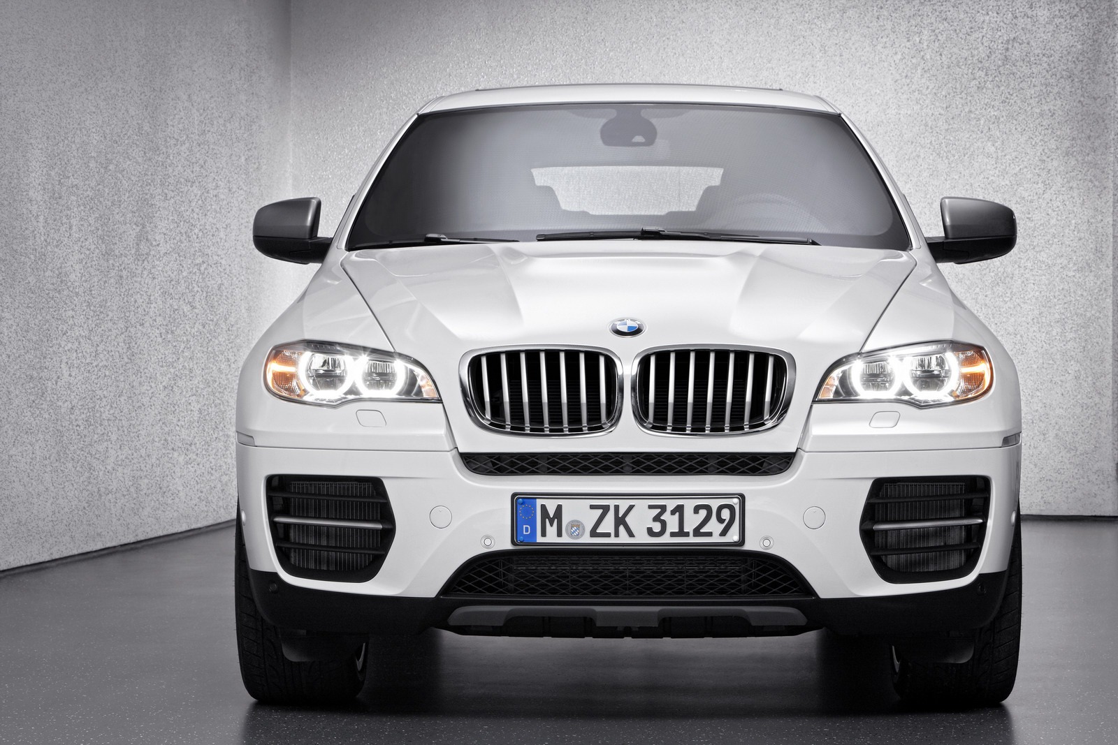[BMW-X6-M50d-6%255B2%255D.jpg]