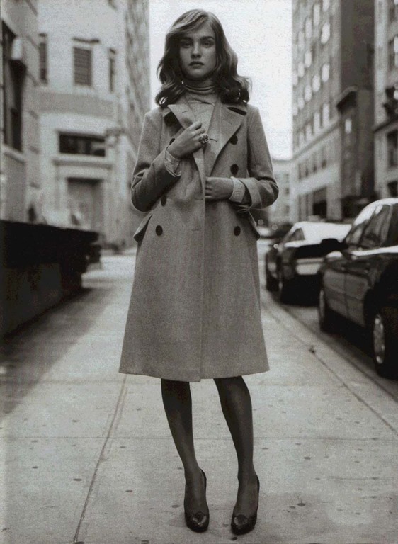 [elle-france-special-mode-2004-natalia-vodianova-9%255B5%255D.jpg]