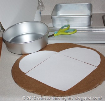 Heart-shaped cake - layout on different cake boards Heart-shaped cake - layout on different cake boards