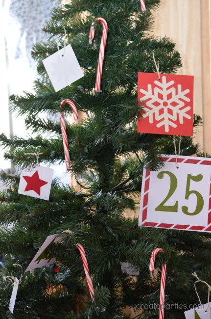 [Santa%2527s%2520Workshop%2520Christmas%2520Tree%255B5%255D.jpg]