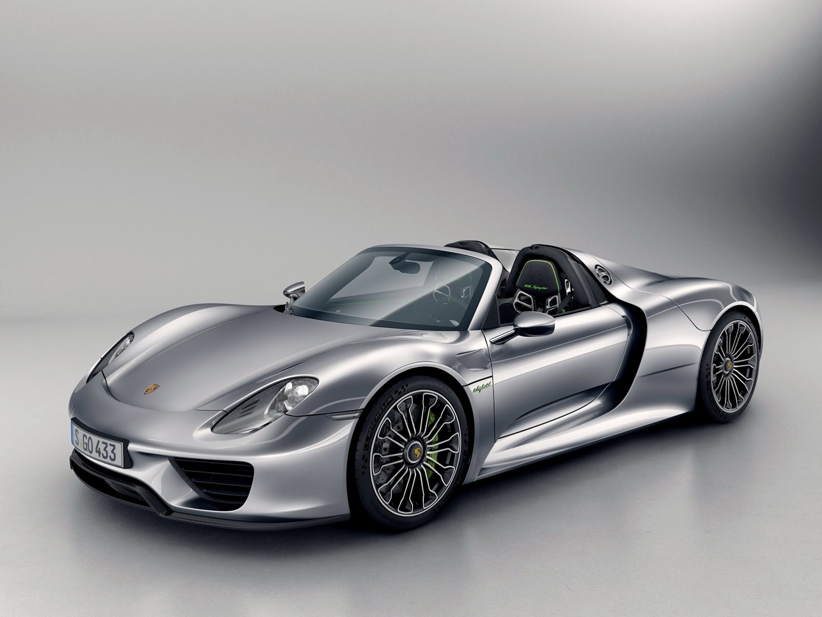 Porsche-918-Spyder-1%25255B5%25255D.jpg