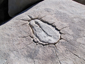 Large Yoni in Piedras Grandes